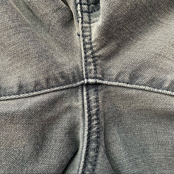 AEO Denim Super Super Stretch Crop Jegging Medium Blue Wash Raw Hem Mid Rise 8 - Picture 13 of 15